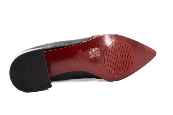 Riccardo Cartillone Chie Mihara JARENYO Nero