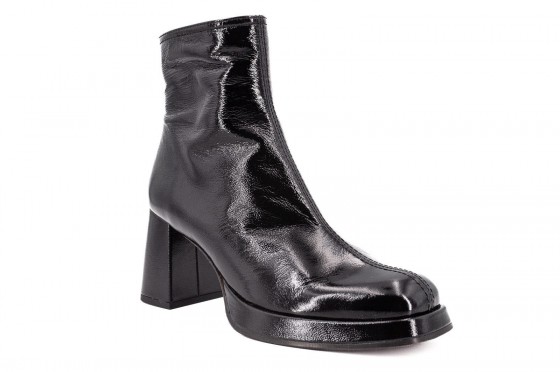 Riccardo Cartillone Chie Mihara KENTIN nero