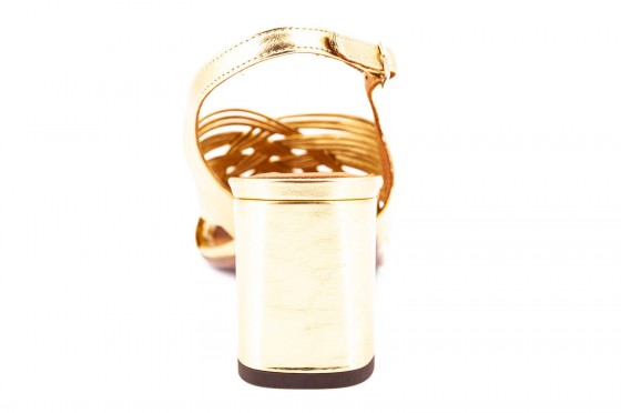 Riccardo Cartillone Chie Mihara LUBEYA Gold