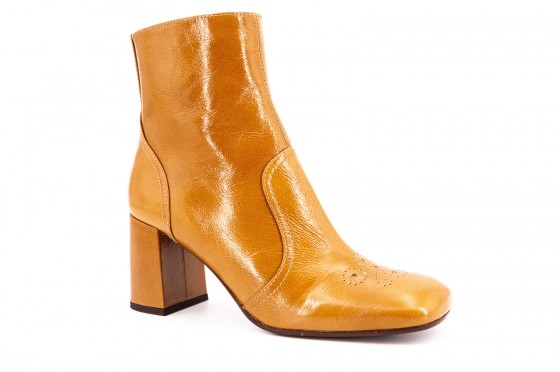 Riccardo Cartillone Chie Mihara PAIPAI Sand