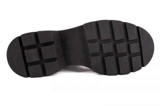 Riccardo Cartillone Chie Mihara QAKU Plomo