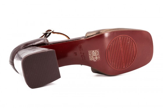 Riccardo Cartillone Chie Mihara SWAN Bronce