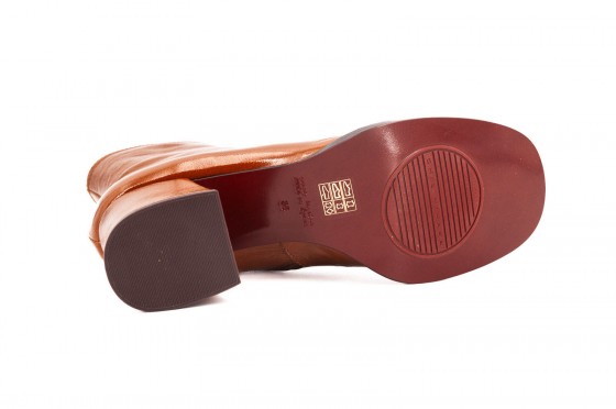 Riccardo Cartillone Chie Mihara TAKUN Cuero