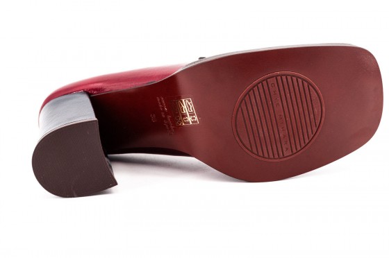 Riccardo Cartillone Chie Mihara XENCO Granate