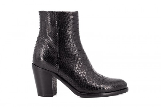 Riccardo Cartillone La Bottega Di Lisa 5500 Black