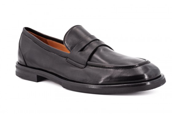 Riccardo Cartillone La bottega di Lisa 5551 nero