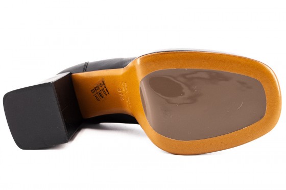 Riccardo Cartillone Laura Bellariva 8825 Nero