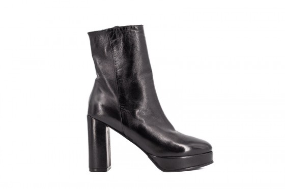 Riccardo Cartillone Lorenzo Masiero W2131002 Nero