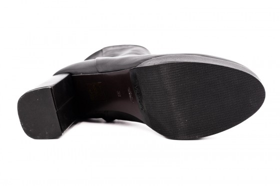 Riccardo Cartillone Lorenzo Masiero W2131002 Nero