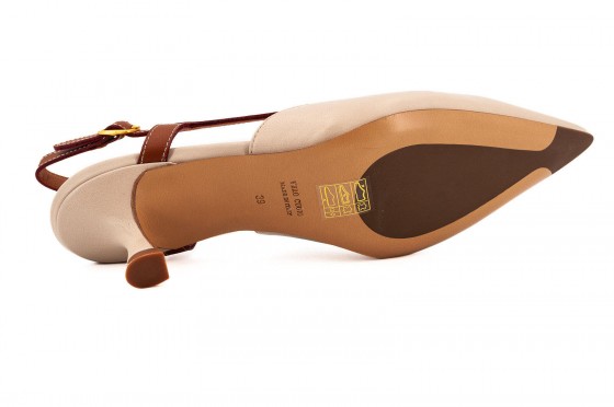 Riccardo Cartillone Mara Bini S241064 Beige