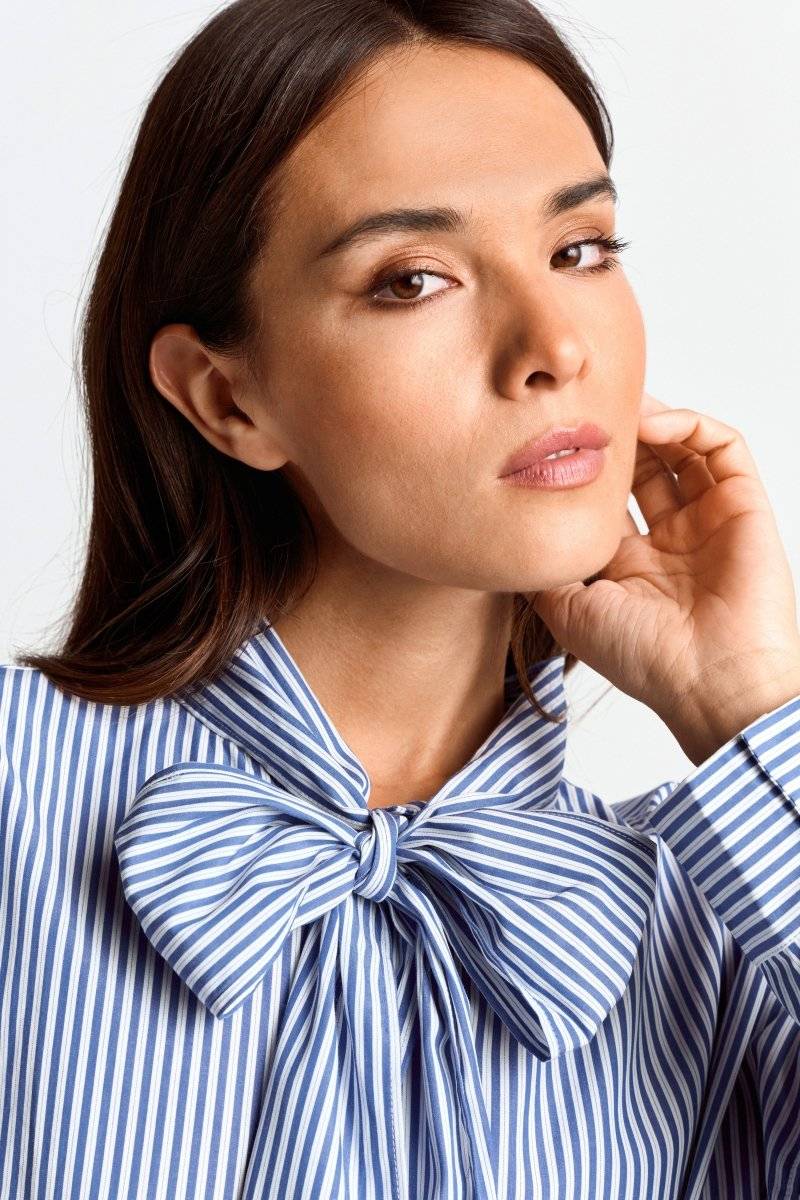 Eich & Royal Bluse Mit Bindekragen