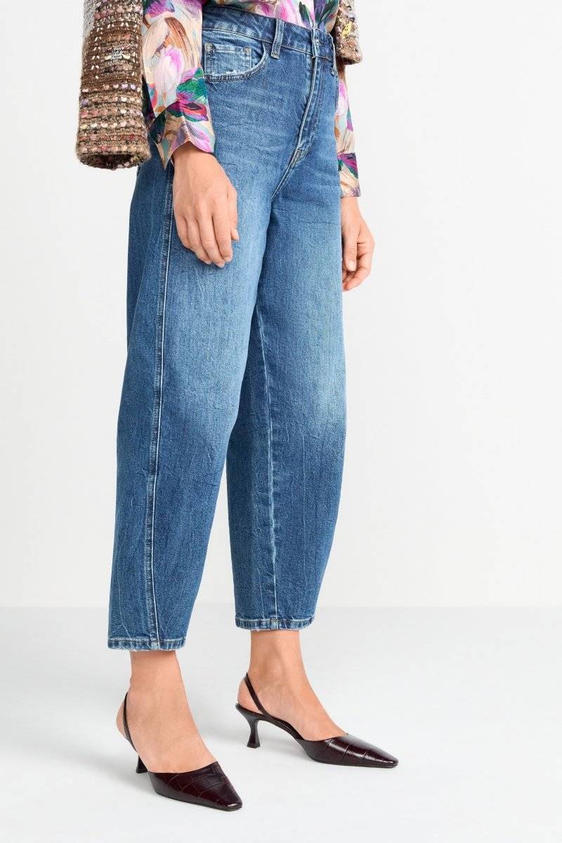 Eich & Royal Denim Im Barrel Leg Fit