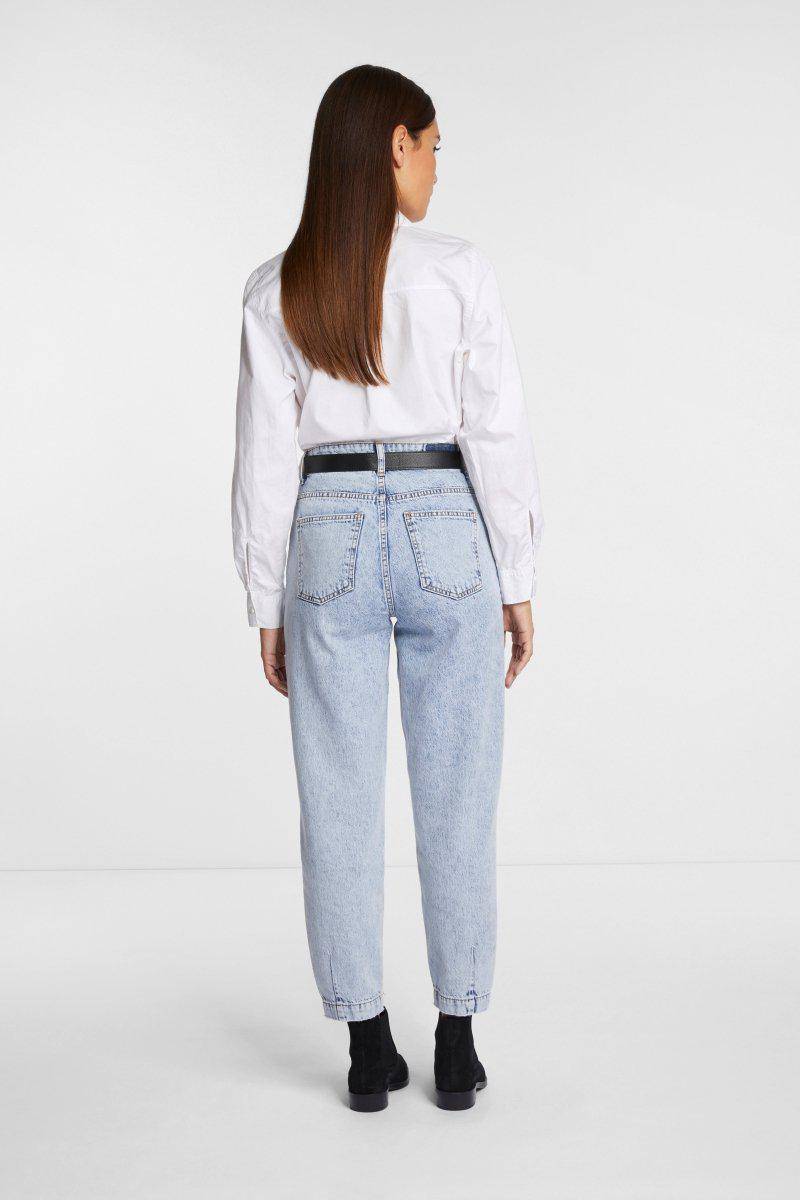 Eich & Royal Denim In Slouchy Fit