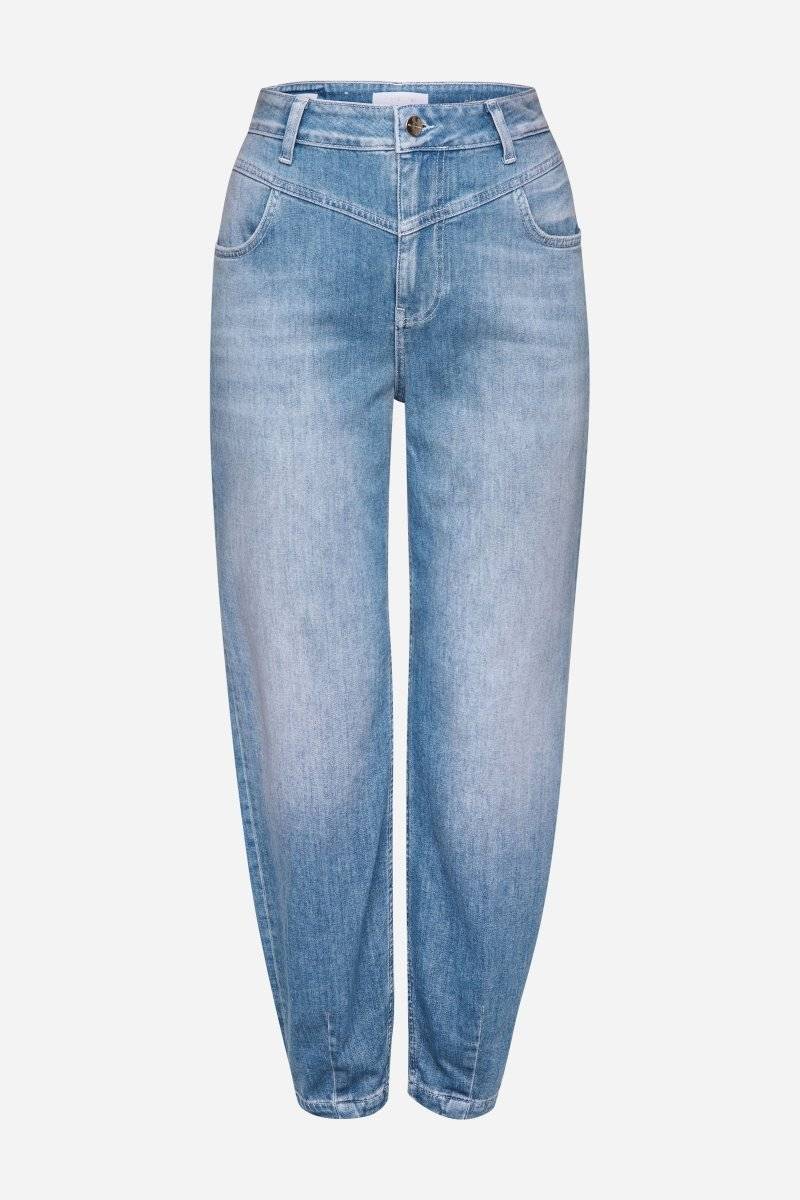 Eich & Royal Tapered Leg Denim
