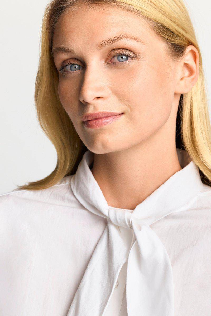 Eich & Royal Weiße Bluse Mit Bindekragen