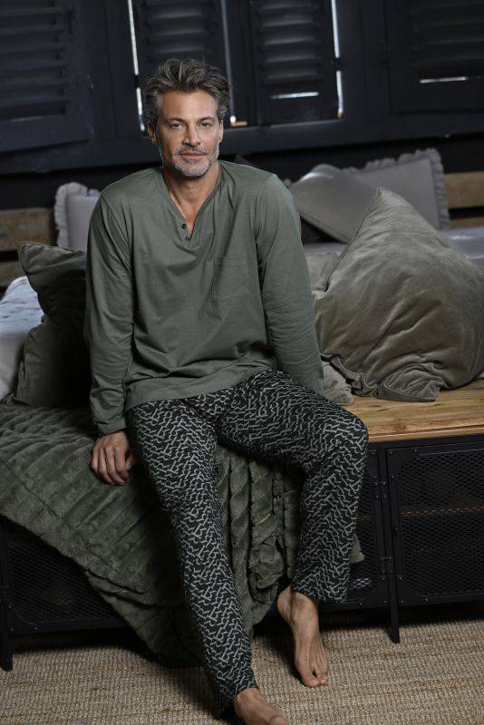 Ringella Pyjama Mit V-Ausschnitt