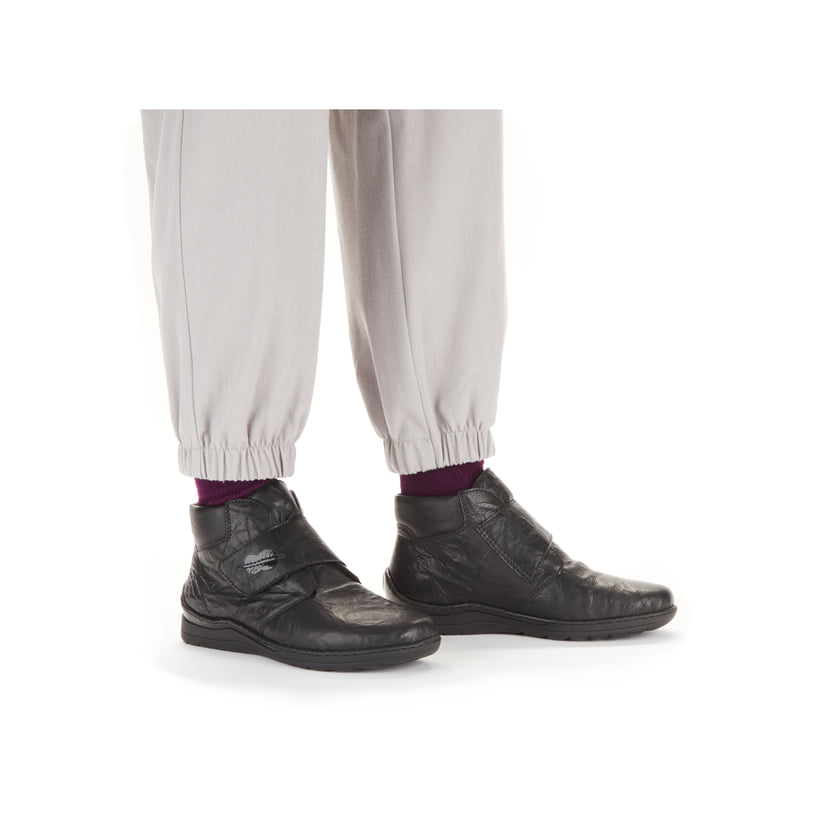 Rieker Artikelnummer 48984-01 Rieker Damen Slipper Tiefschwarz