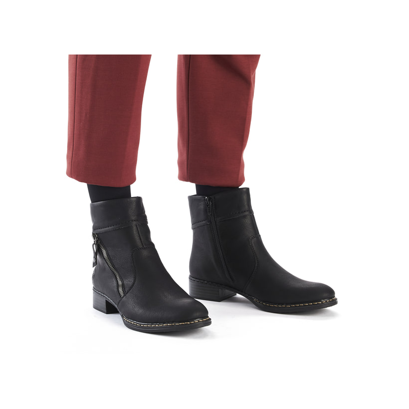 Rieker Artikelnummer 73460-00 Rieker Damen Kurzstiefel Urbanschwarz