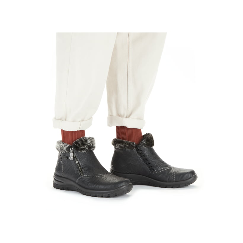 Rieker Artikelnummer L7172-00 Rieker Damen Kurzstiefel Stahlschwarz