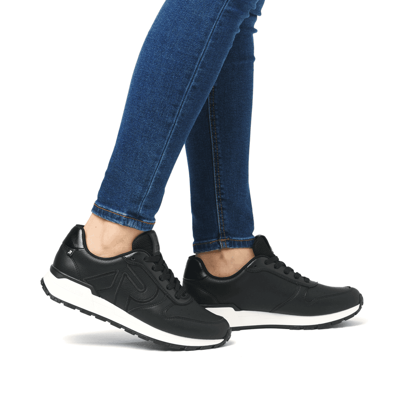 Rieker Artikelnummer W0606-00 Rieker Damen Sneaker Low Mattschwarz