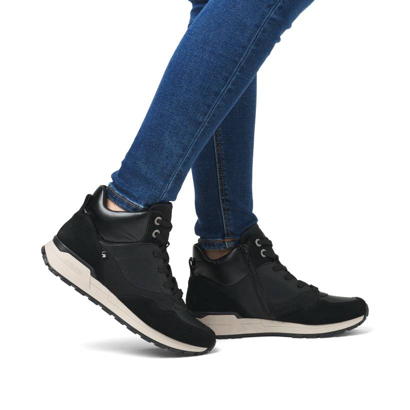 Rieker Artikelnummer W0672-00 Rieker Damen Sneaker High Asphaltschwarz