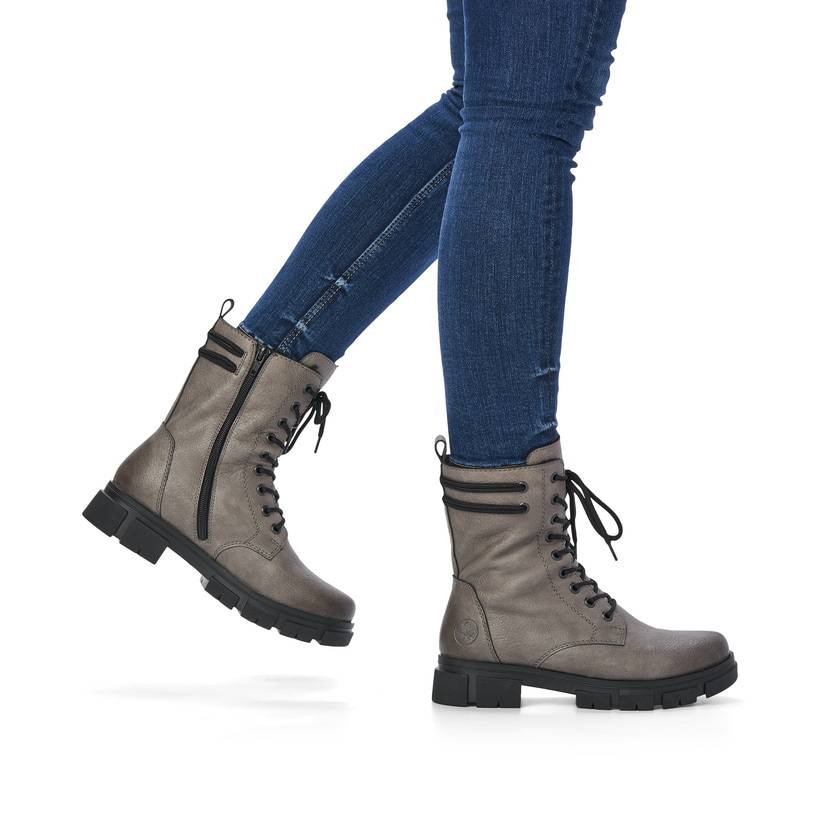 Rieker Artikelnummer Y7117-40 Rieker Damen Biker Boots Steingrau-schwarz