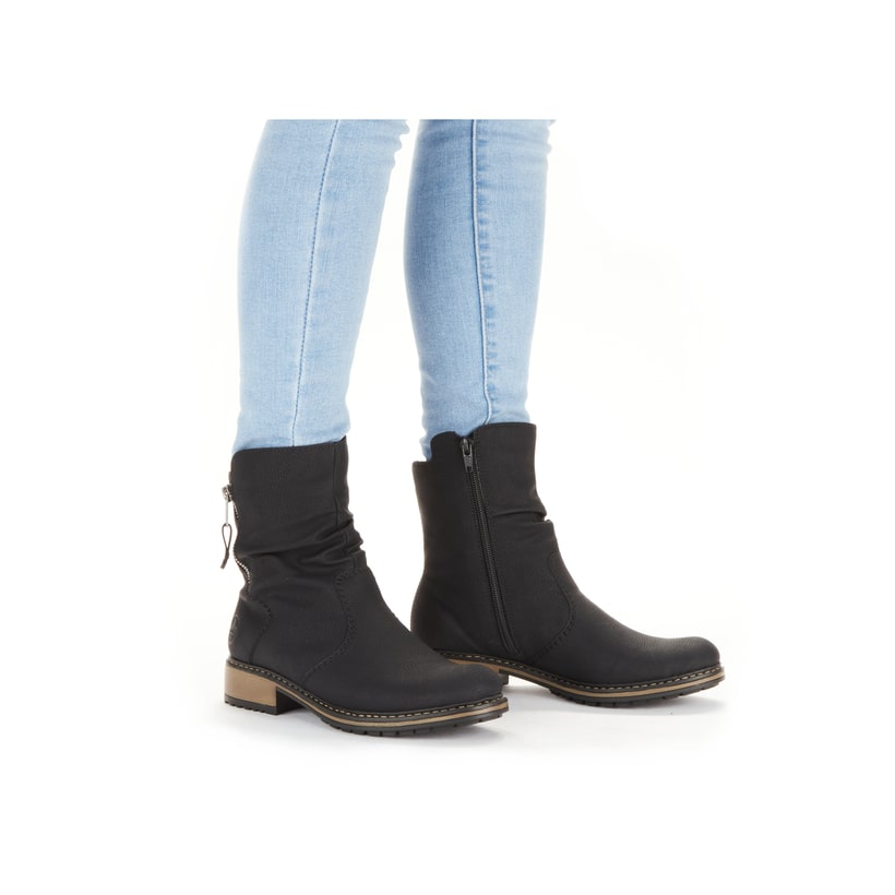 Rieker Artikelnummer Z6892-00 Rieker Damen Kurzstiefel Graphitschwarz