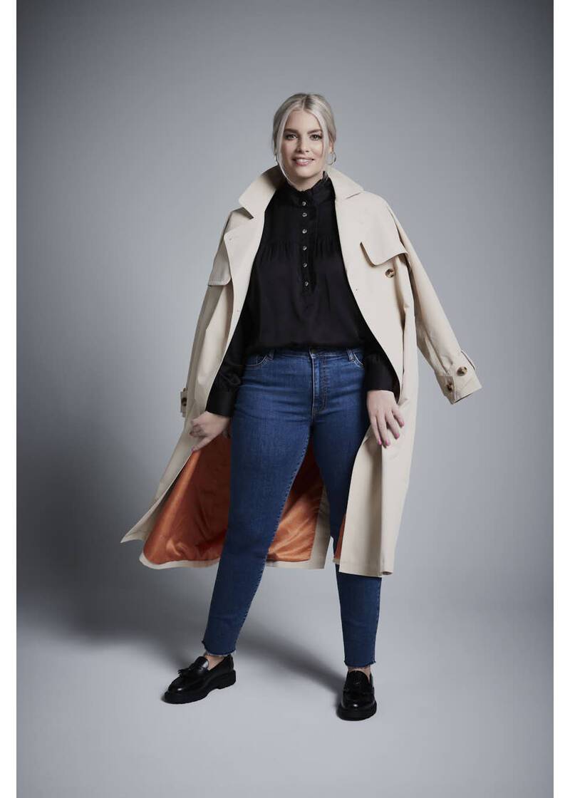 ROCK YOUR CURVES By Angelina Trenchcoat In EcruArtikelnummer RYC-LCAK-0496-101