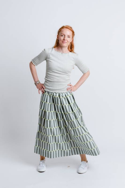 Rockmacherin Bleamal Trachtenrock In Maxilänge Und Grafischem Print