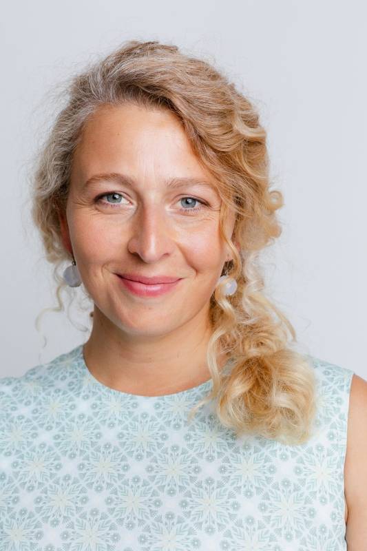 Rockmacherin Elfriede Kleid Im Landhausstil Mit Print Auf Elastischer Baumwolle