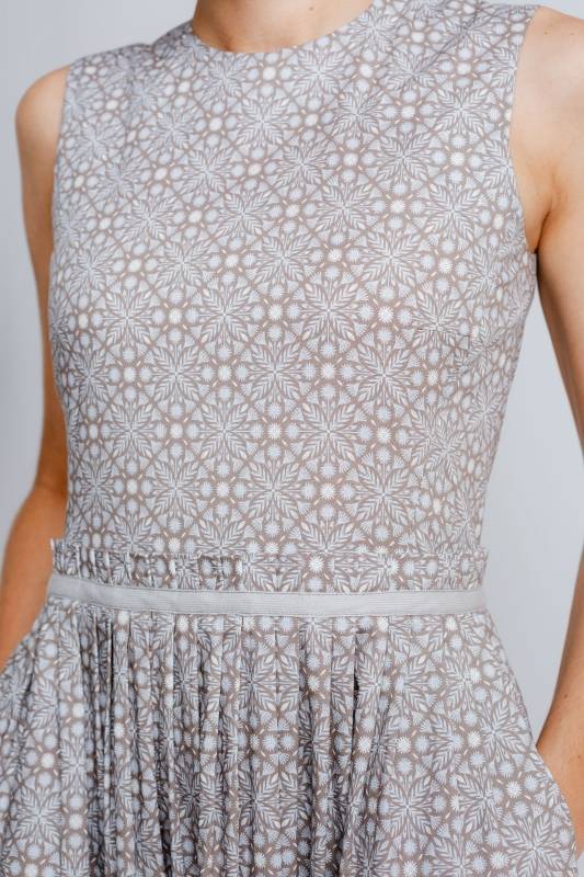 Rockmacherin Elfriede Kleid Im Landhausstil Mit Print Auf Elastischer Baumwolle