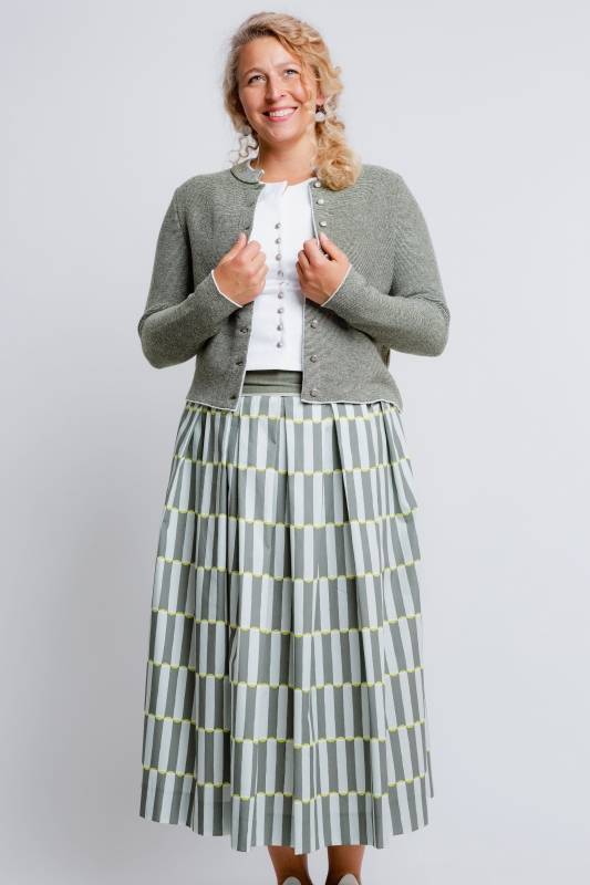 Rockmacherin Florentine Trachten-Strickjacke Mit Stehkragen Aus Merinowolle