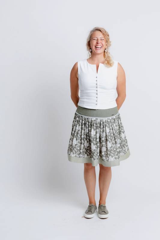 Rockmacherin Gscheidhaferl Trachtenrock mit Passe und Blumenprit auf Leinen-Viscosemischung