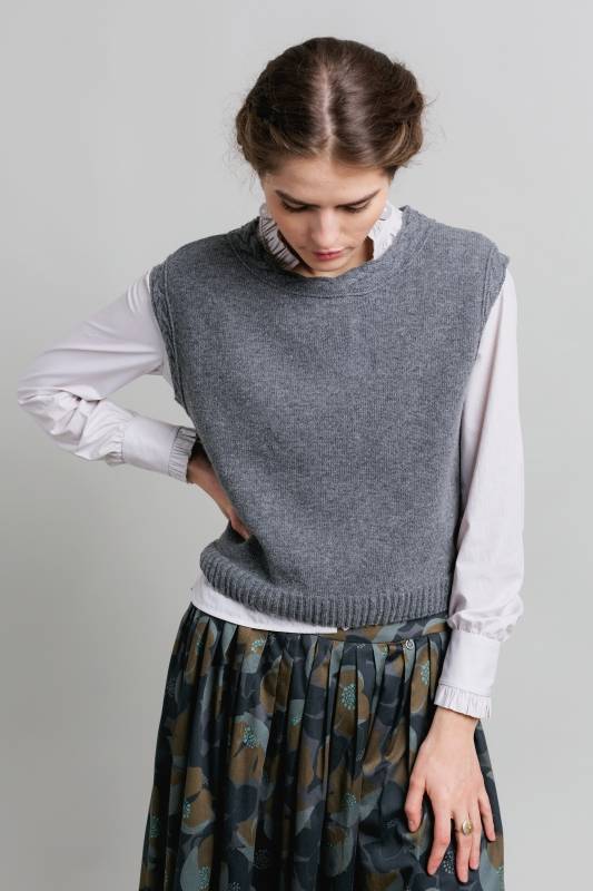 Rockmacherin Ottilie Trachtiger Strickpullunder Kurz Und Gerade Geschnitten