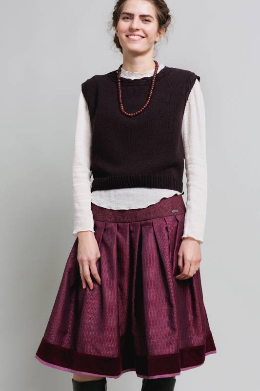 Rockmacherin Ottilie Trachtiger Strickpullunder Kurz Und Gerade Geschnitten