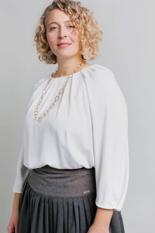 Rockmacherin Regula Elegante Damenbluse aus fließendem Viskoseflanell Rockmacherin Regula Elegante Damenbluse aus fließendem Viskoseflanell