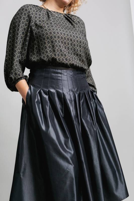 Rockmacherin Regula Elegante Damenbluse Aus Fließendem Viskoseflanell