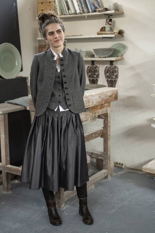 Rockmacherin Resal Damenweste Aus Wollflanell Mit Steinnussknöpfen