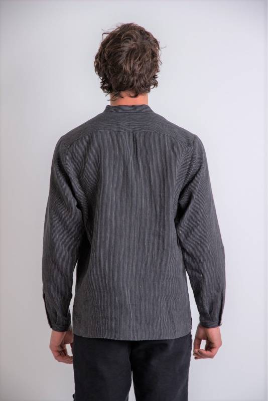 Rockmacherin Hans Leinen