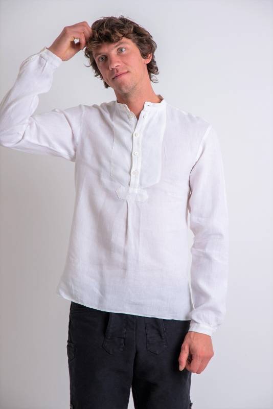 Rockmacherin Hans Leinen