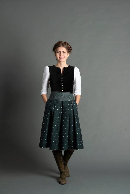 Rockmacherin Katha Dirndl schwarz/ weiß