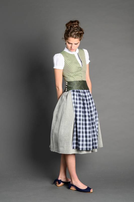 Rockmacherin Katha Grün