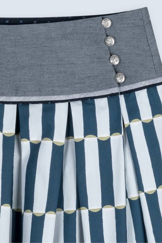 Rockmacherin Woikn Trachtenrock In Maxilänge Und Grafischem Print