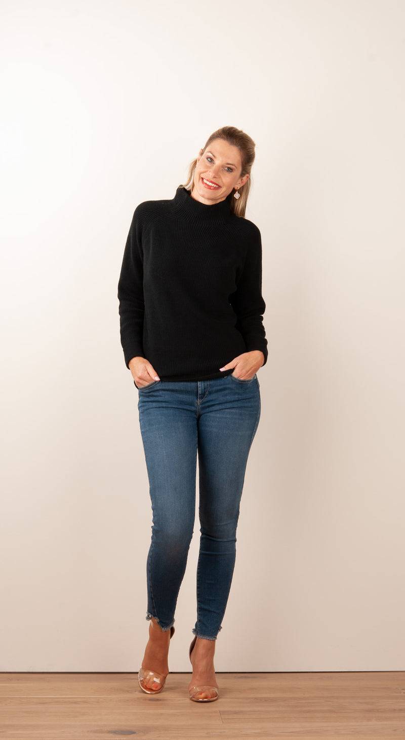 Fleur Pullover Schwarz