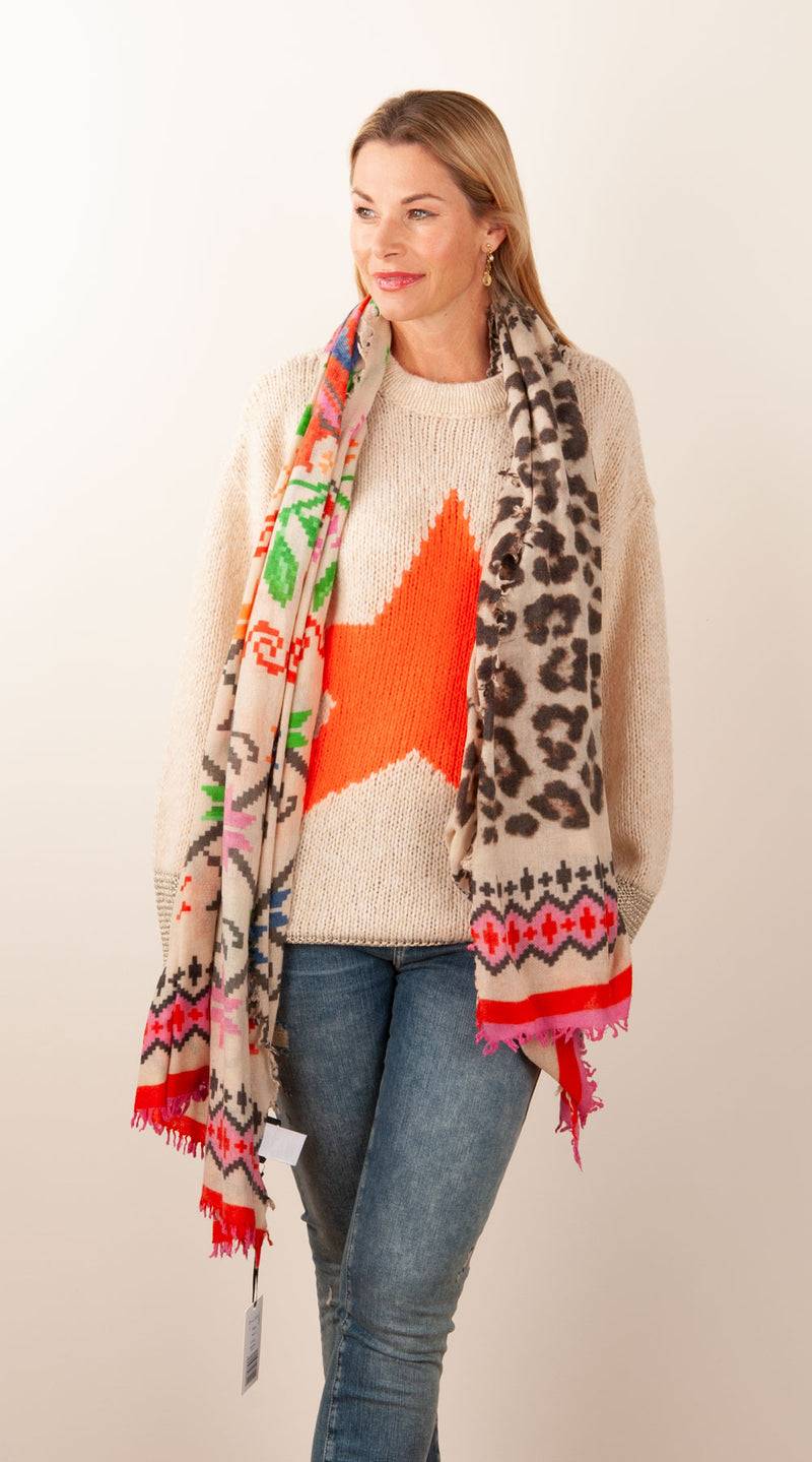 Grace Schal „Leo | Pixel“ Beige | Multicolor