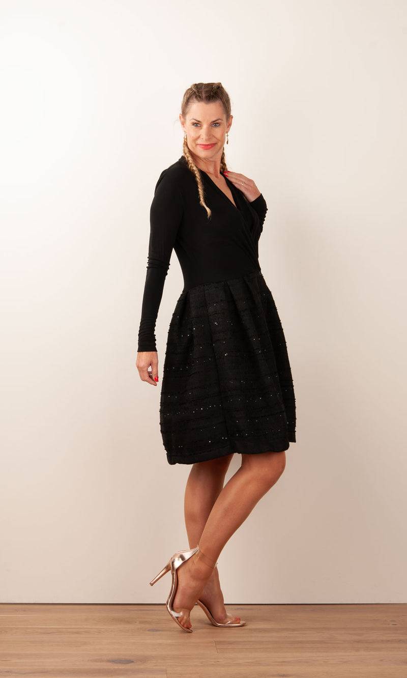 Sara Roka Kleid „Boucle“ Schwarz