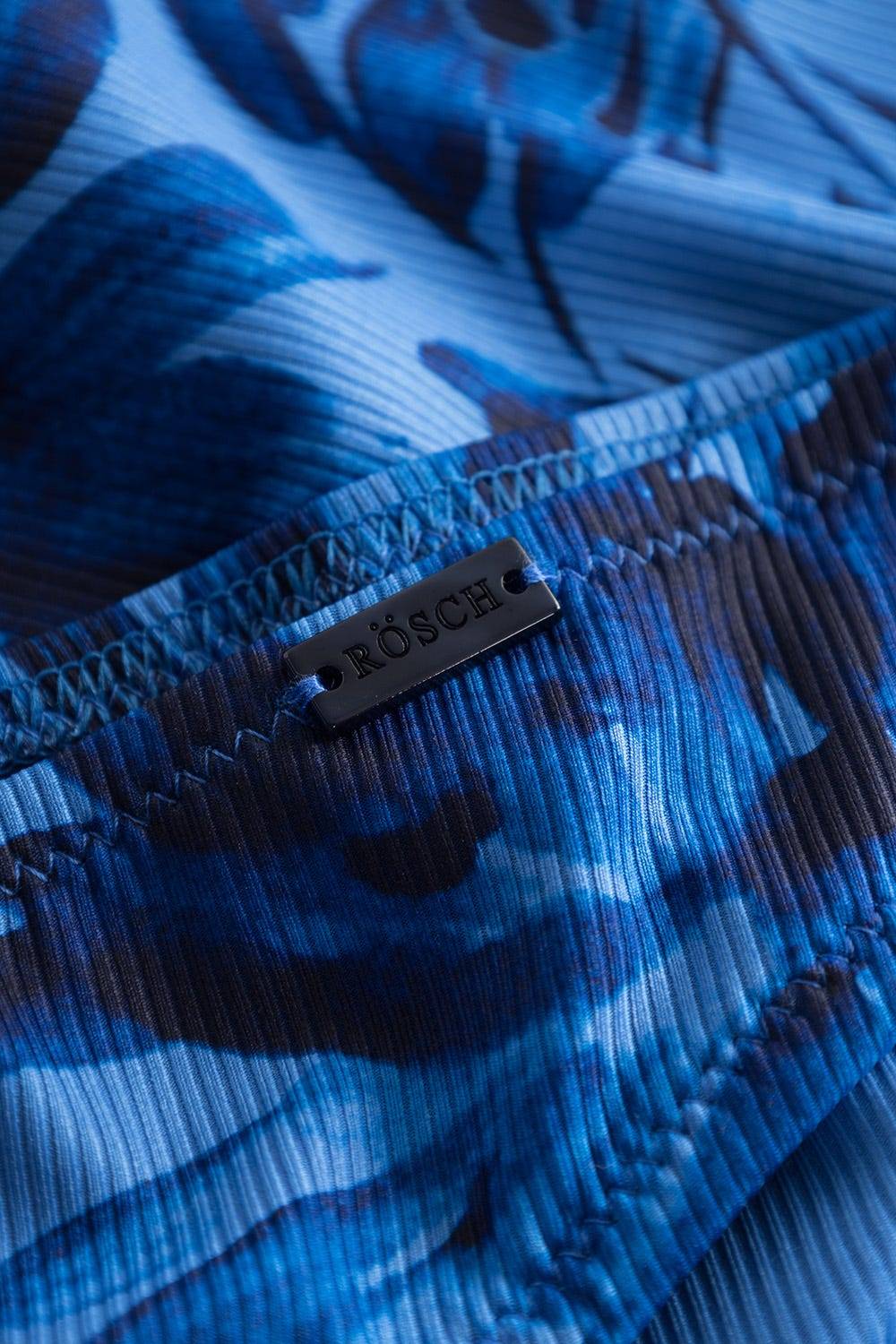 Rösch Klassische Bikini Hose Im Blauen Blüten-Druck Ripp Recyceltes Polyester/Elasthan