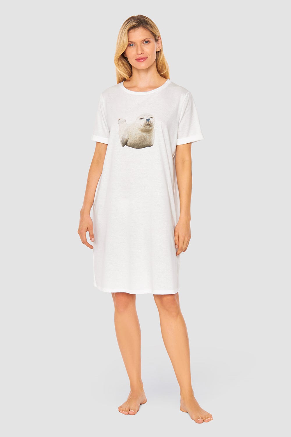 Rösch Nachthemd mit Motivdruck Robbe Kurzarm 100% Bio-Baumwolle Rösch Nachthemd mit Motivdruck Robbe Kurzarm 100% Bio-Baumwolle