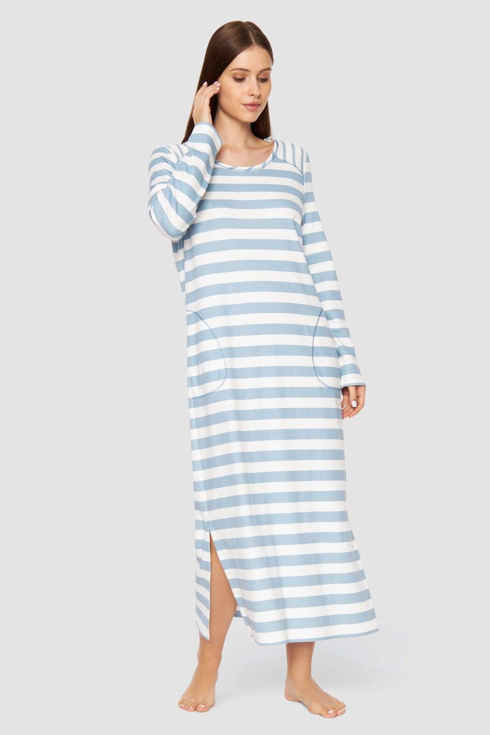 Rösch Nachtkleid im Ringel-Mustermix angerauht Hellblau 100% Baumwolle Rösch Nachtkleid im Ringel-Mustermix angerauht Hellblau 100% Baumwolle