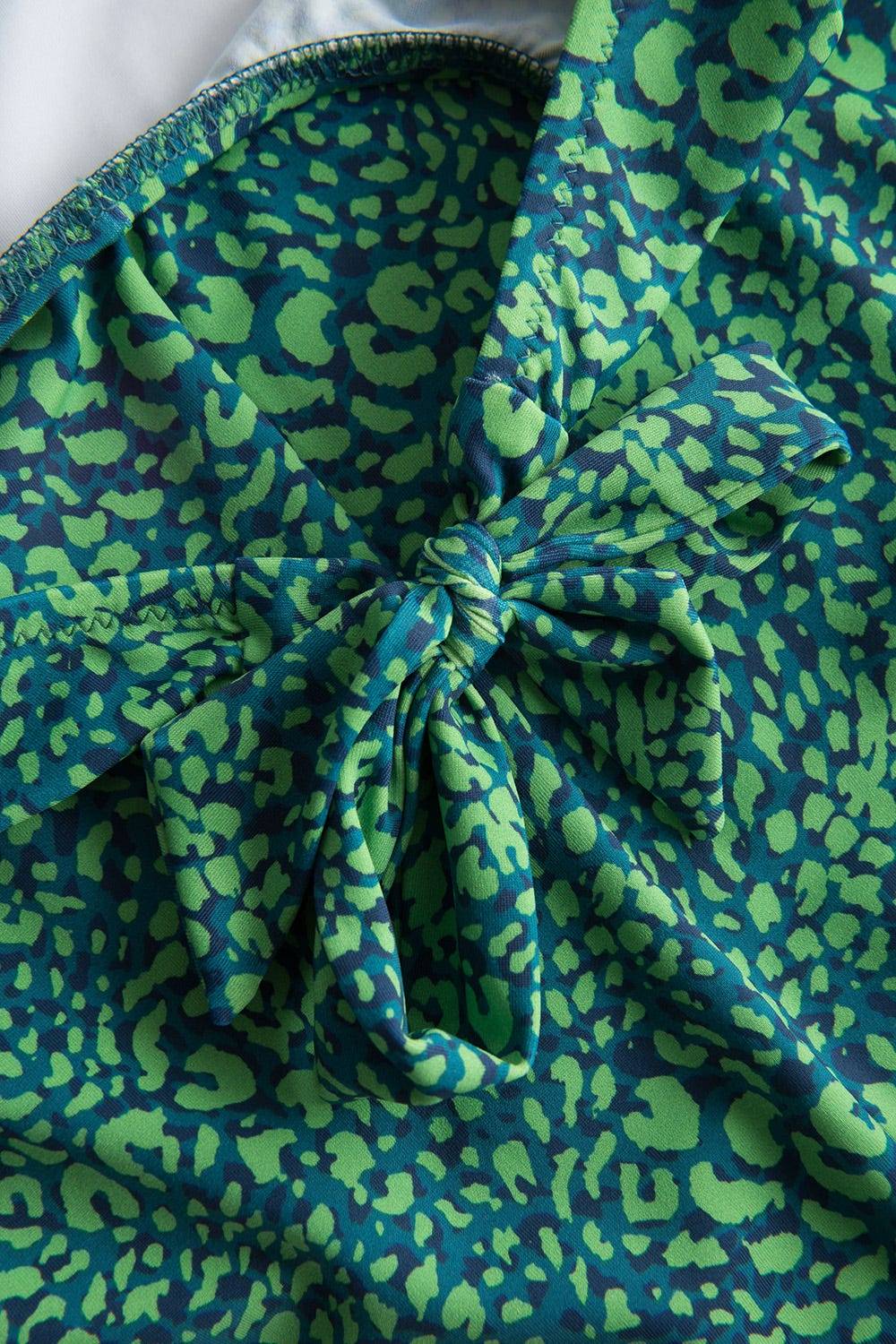 Rösch Neckholder-Badeanzug Im Leo-Druck Rückenausschnitt Recyceltes Polyamid/Elasthan